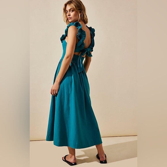 Free People Dresses & Skirts - Free People Ruffle It Up Midi